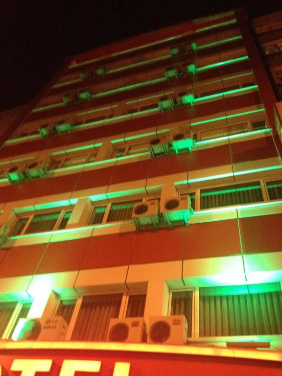 קייסרי Buyuk Hotel מראה חיצוני תמונה